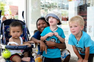 Liten kille, hans mamma, Max och Oskar